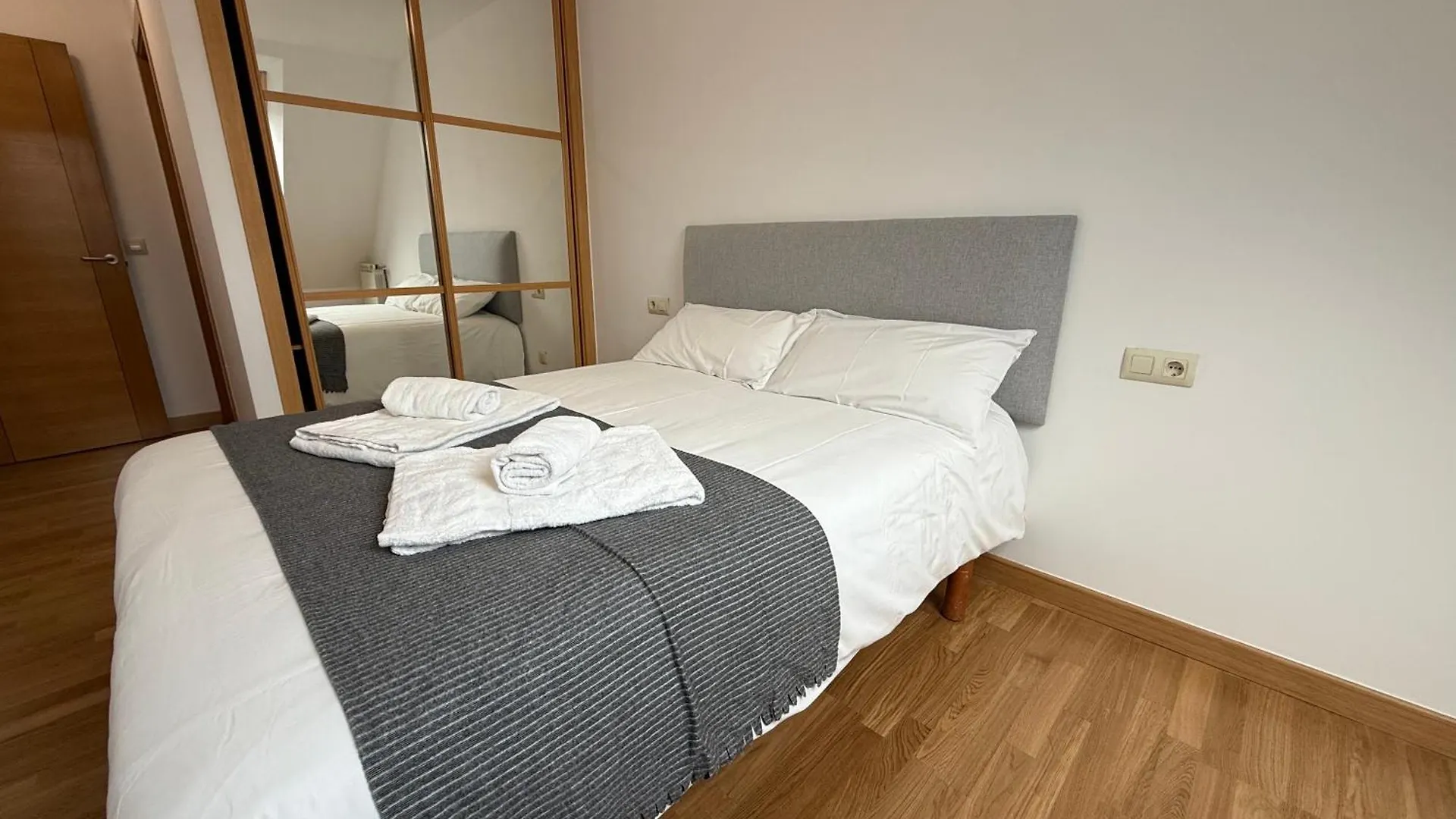 Oktheway O Burgo Apartment El Burgo Spain